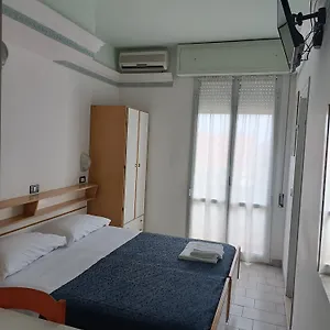 Augustus 3*, Gatteo a Mare Włochy